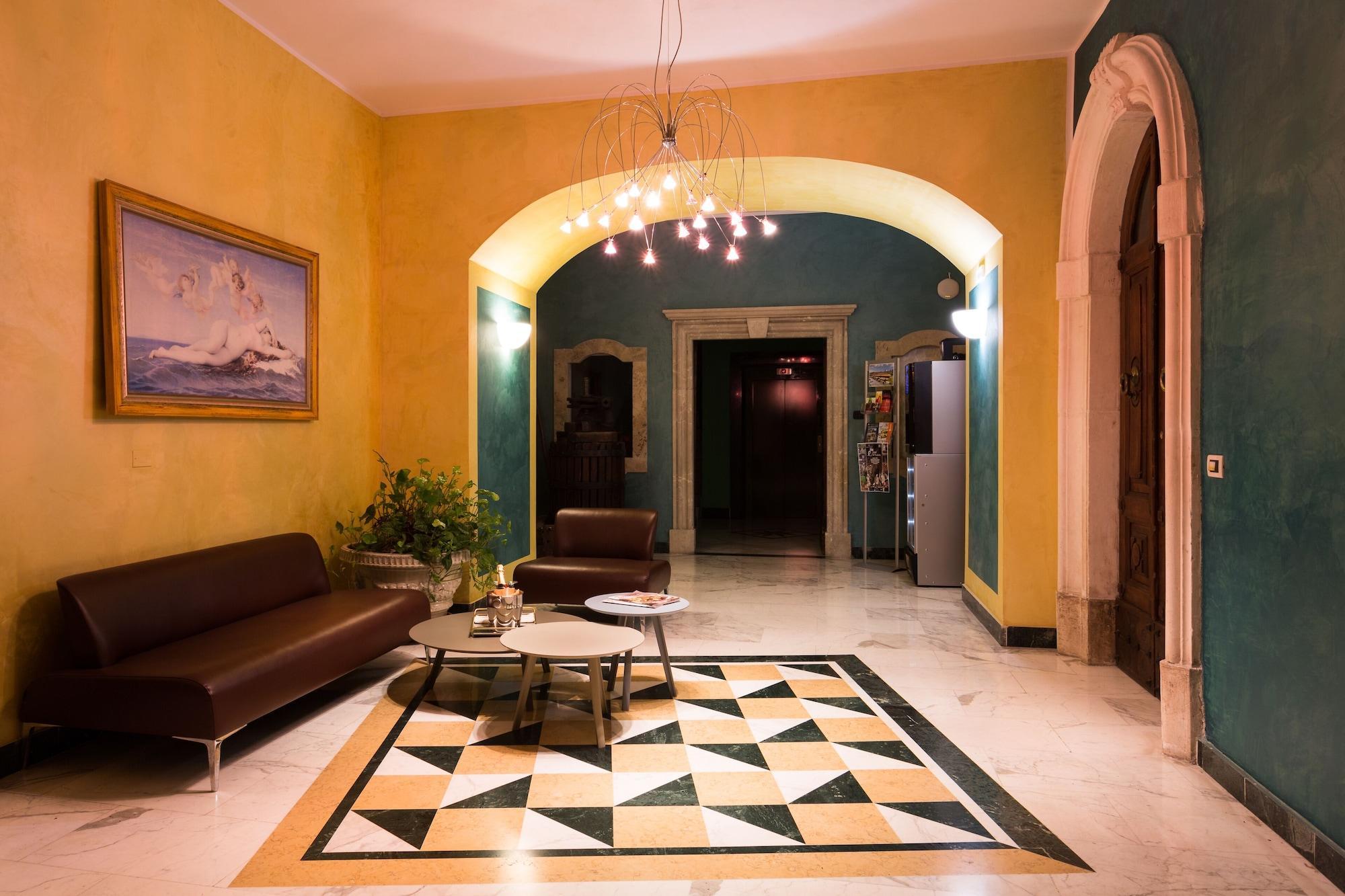 Hotel Azzurro L'Aquila Exterior photo