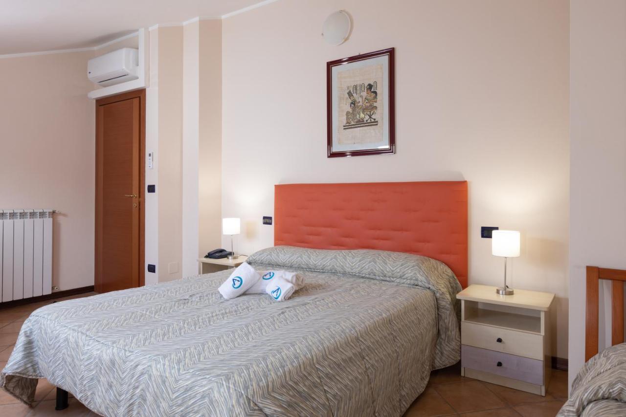 Hotel Azzurro L'Aquila Exterior photo